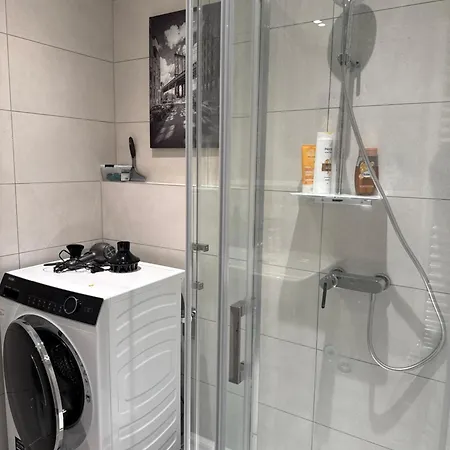 New Stylish Varta Alpha 2025 & Parking * Prag